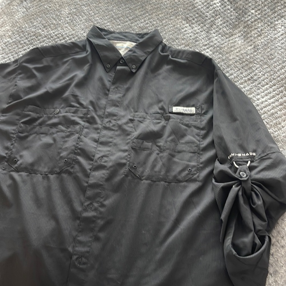 Men’s XL long sleeve Columbia button up.